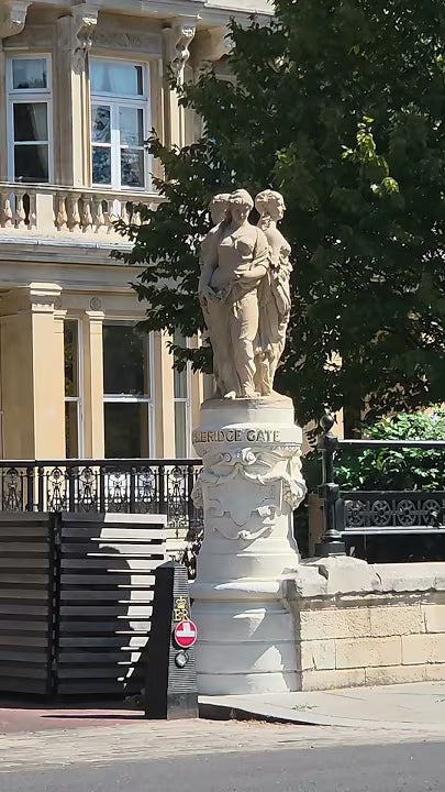 Secret London Monuments & Forgotten Street History: Statues, Secret Rivers & Lost Landmarks (Digital Guide)