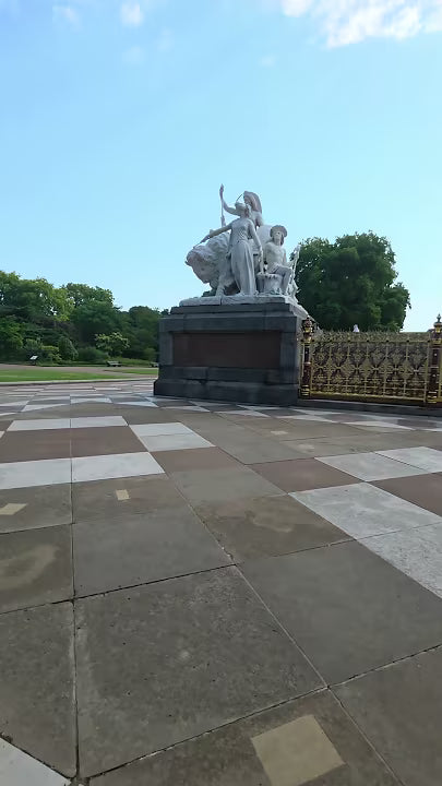 Echoes of London — Five Hidden Histories (2026 PDF Guide)