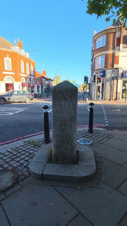Secret London Monuments & Forgotten Street History: Statues, Secret Rivers & Lost Landmarks (Digital Guide)